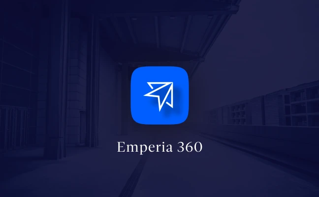 Tableau de bord ERP cloud montrant l’intégration des données de production, stocks et comptabilité.