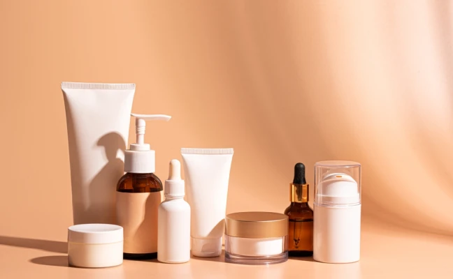 ERP Cosmétique et PLM : centralisation des données, optimisation production et conformité réglementaire