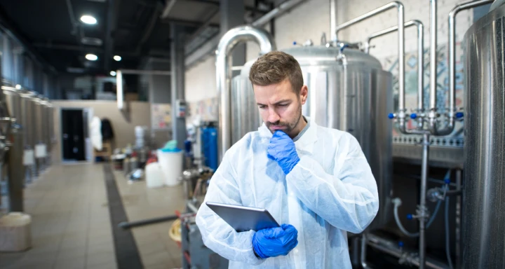 Ingénieur procédés et méthodes optimisant flux et standards production