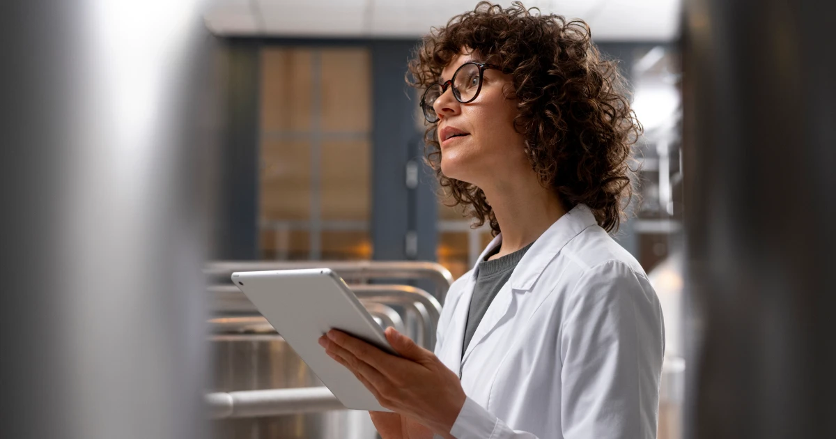 ERP Emperia Prod pour l’industrie chimique – suivi des lots de résine en temps réel, traçabilité complète des matières premières et optimisation des processus de production pour une performance industrielle maximale